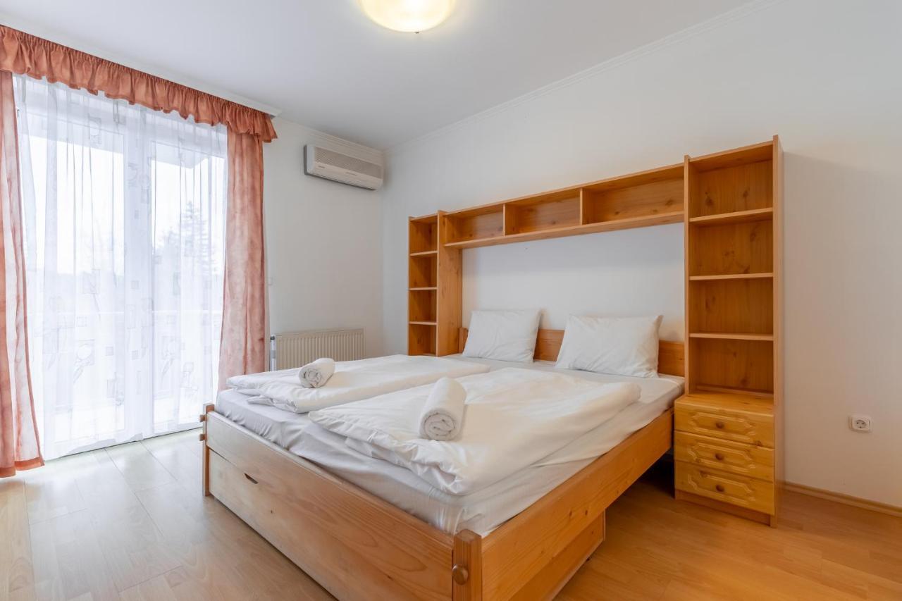 Egyuett A Csalad II Apartman By Bltn 希欧福克 外观 照片